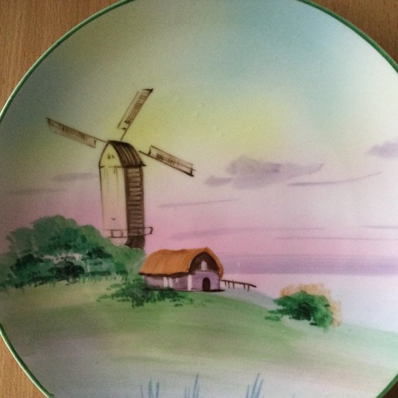 Vintage Hand painted Nippon plate windmill house 8" diameter - Picture 3 of 5